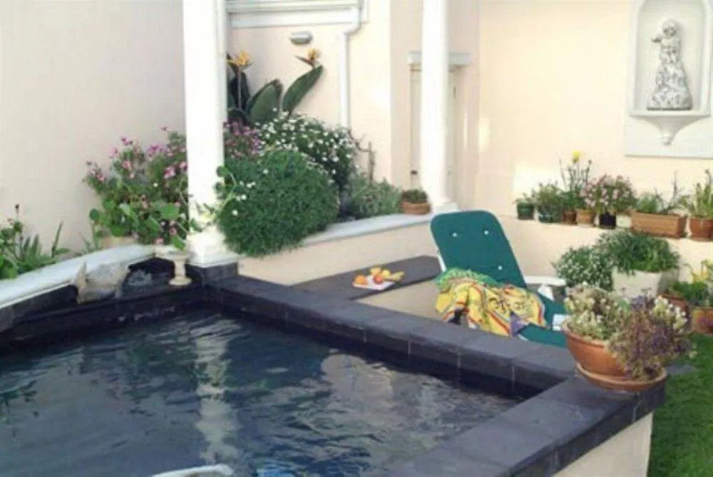 Avanti Guest House Cape Town Bed & Breakfast